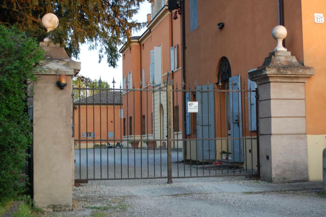 Al Cancello Panzió Modena Kültér fotó
